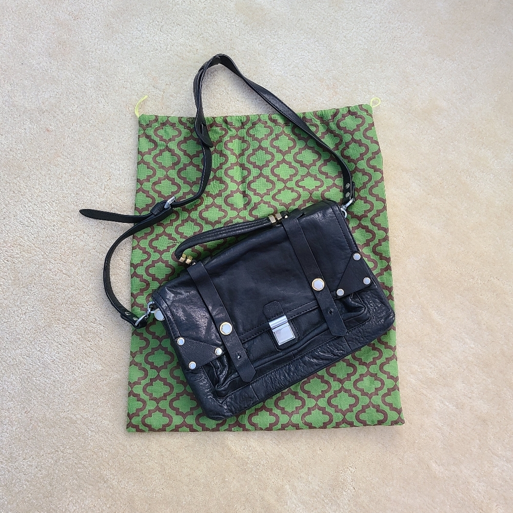 EUC orYANY Leather Briefcase Messenger Bag Black